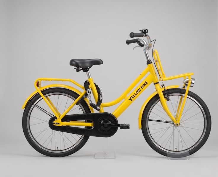 Kid's bike with low frame for riders aged 6 to 12