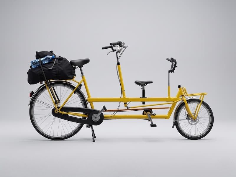 Tandem bike for two riders through Amsterdam
